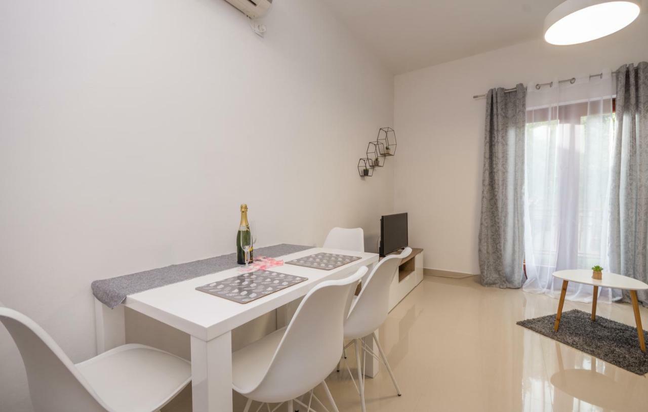 Apartments Kekel Biograd Na Moru Dış mekan fotoğraf